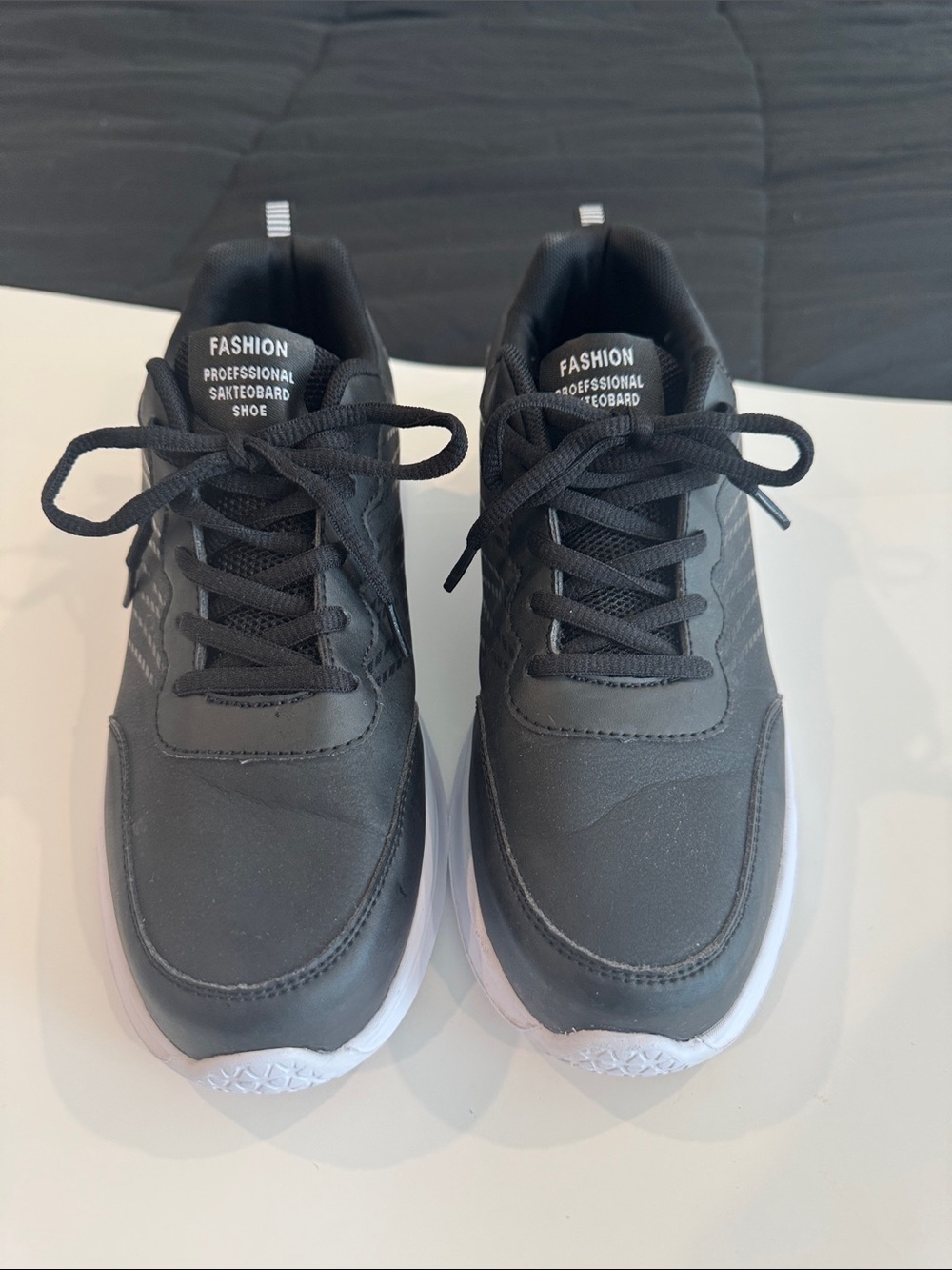 Women’s Black Sneaker
